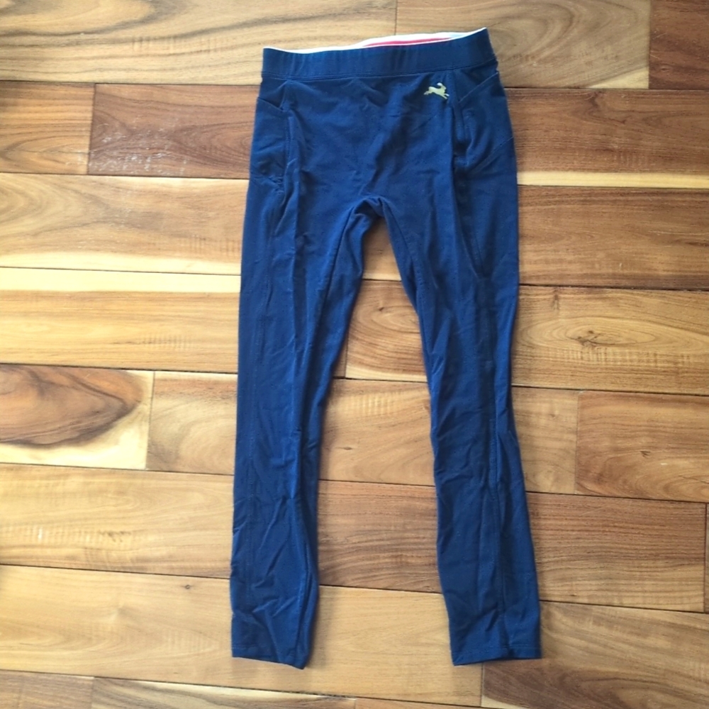 Tracksmith turnover Capri tights.